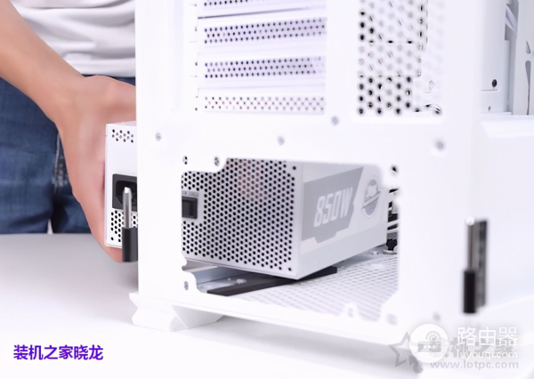 视频电脑组装教程(如何用电脑制作视频)