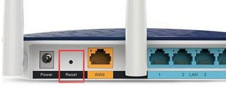 路由器怎么重置初始化(路由器初始化后如何重设)