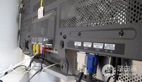 电脑和电视连接设置方法(电脑如何和电视连接)