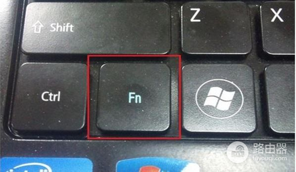 笔记本电脑触摸板如何打开和关闭(电脑开关如何)