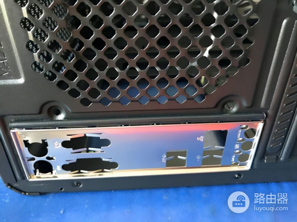 组装一台电脑的流程(自己组装电脑流程)