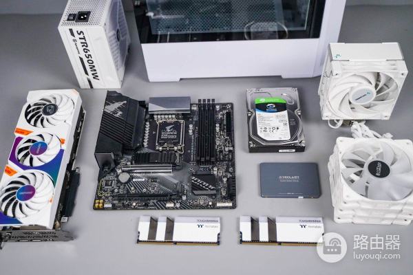 颜值在线,性能可靠。朋友组装的电脑我爱了!附详细装机过程