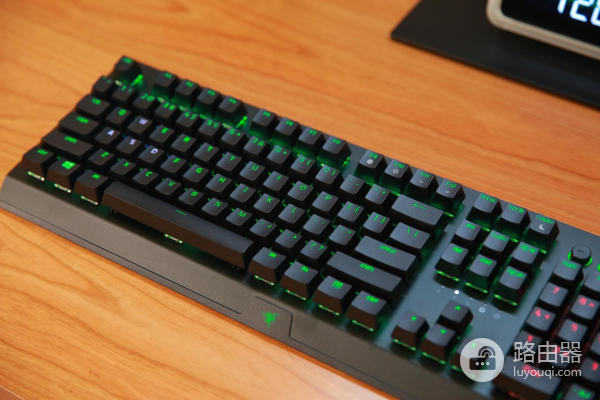 给自己打造一个舒适的电脑桌面(给自己打造一个舒适的电脑桌面壁纸)