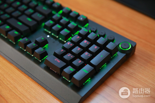 给自己打造一个舒适的电脑桌面(给自己打造一个舒适的电脑桌面壁纸)