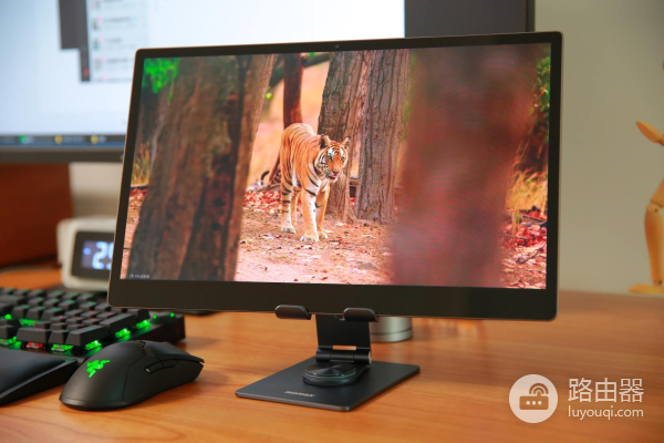 给自己打造一个舒适的电脑桌面(给自己打造一个舒适的电脑桌面壁纸)