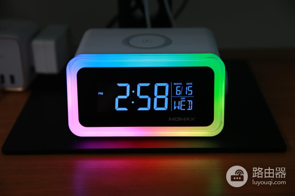 给自己打造一个舒适的电脑桌面(给自己打造一个舒适的电脑桌面壁纸)