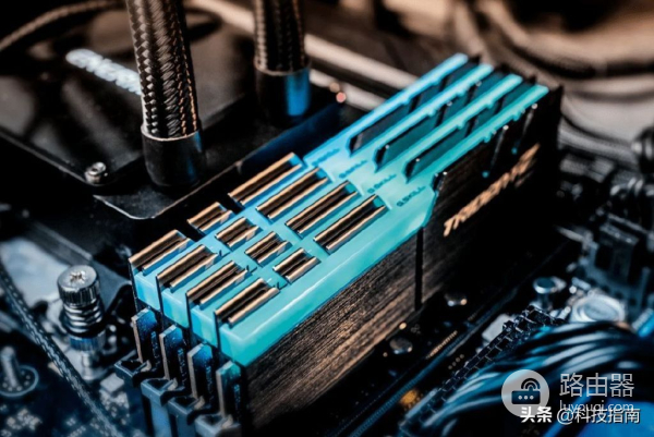 有的电脑加了内存条后速度提升明显(只增加内存条能提高电脑速度)