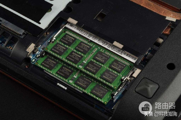 有的电脑加了内存条后速度提升明显(只增加内存条能提高电脑速度)