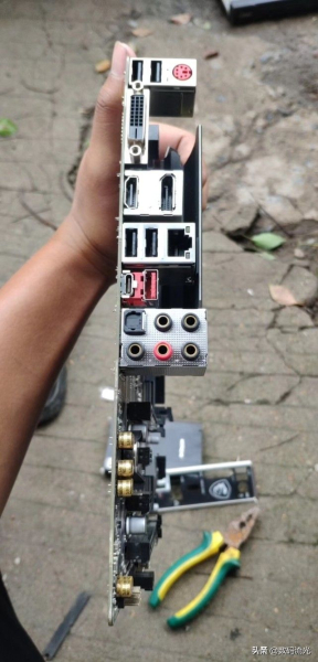 组装电脑要怎么选硬件(组装电脑要怎么选硬件才好)