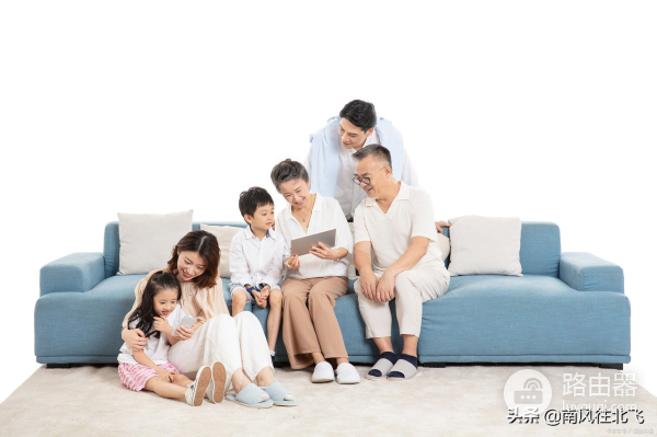 简单设置一下手机和电脑(手机怎么样设置成电脑模式啊!)