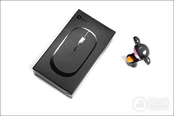 手机、平板远控电脑的黄金搭档,向日葵智能远控蓝牙鼠标开箱