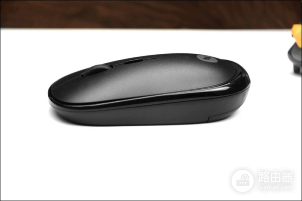 手机、平板远控电脑的黄金搭档,向日葵智能远控蓝牙鼠标开箱