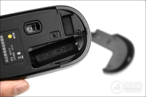 手机、平板远控电脑的黄金搭档,向日葵智能远控蓝牙鼠标开箱