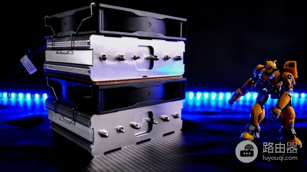 桌面电脑越小越好(电脑桌面特别小)