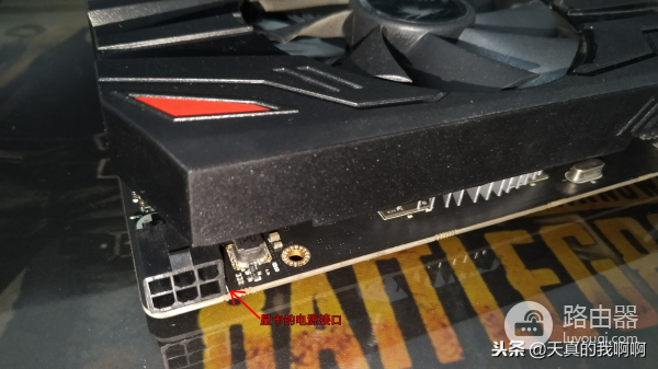 超简单的显卡安装(如何安装电脑显卡)