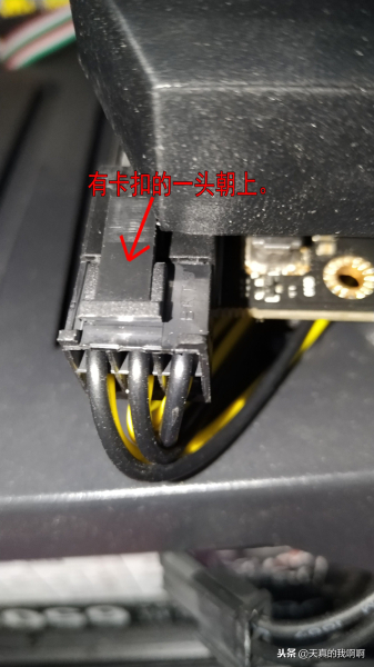 超简单的显卡安装(如何安装电脑显卡)