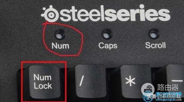 发现电脑显示器黑屏了怎么办(打开电脑显示器黑屏怎么办)