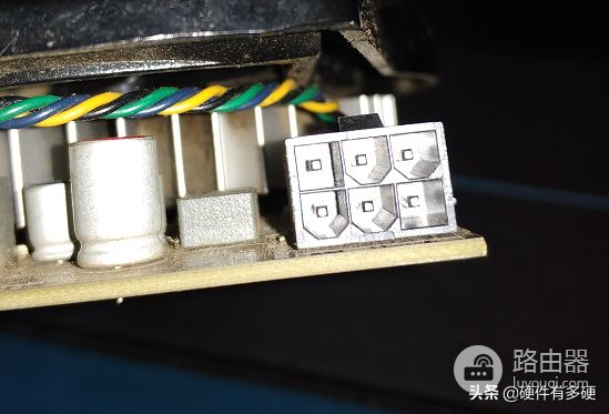 电脑机箱跳线该怎么接(电脑机箱跳线接法图解)