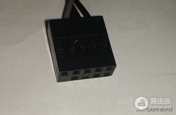 电脑机箱跳线该怎么接(电脑机箱跳线接法图解)