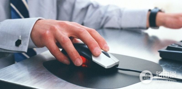 如何在打字时快速移动光标(电脑打字如何移动光标)