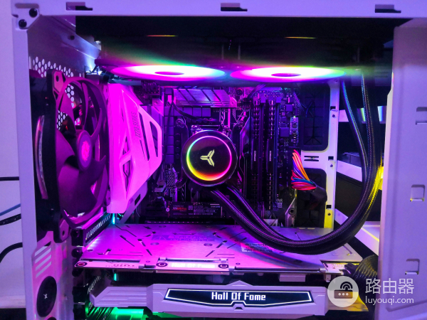 打工仔的电脑坏了自己修(修电脑的把电脑弄坏了)