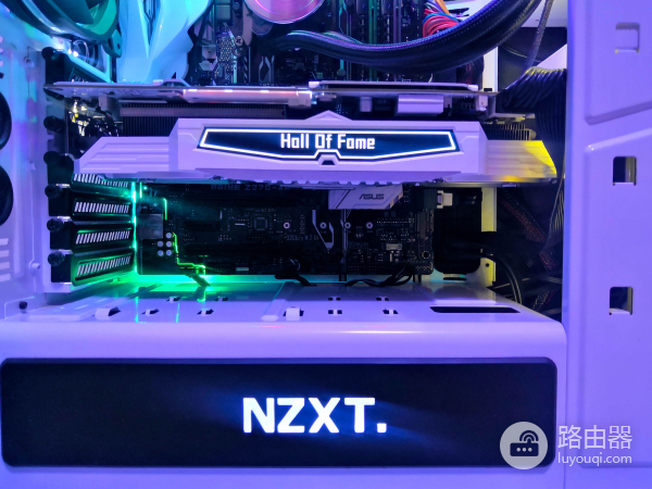 打工仔的电脑坏了自己修(修电脑的把电脑弄坏了)