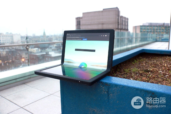 屏幕可折叠的笔记本电脑(能折叠的笔记本电脑)