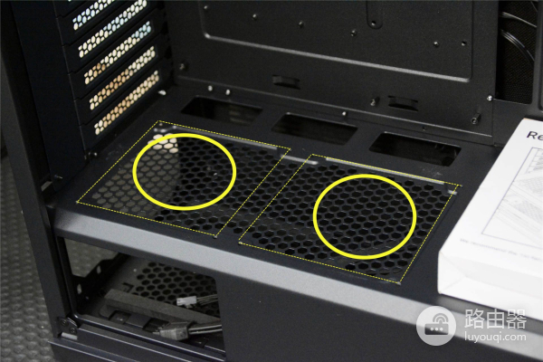 用淘汰硬件给弟弟装个游戏电脑,这配置玩几年,附装机过程