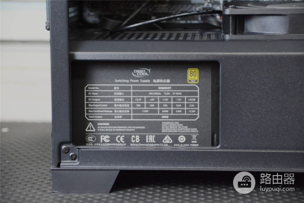 用淘汰硬件给弟弟装个游戏电脑,这配置玩几年,附装机过程