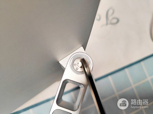 电脑支架怎么选(站立式电脑支架应该怎么选)