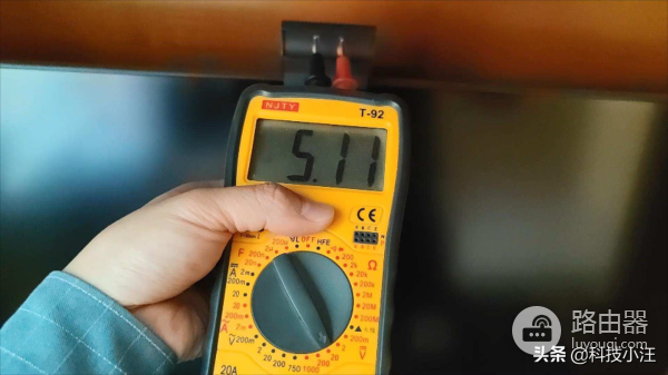 自己动手修复米家显示器挂灯接触不良(米家显示器挂灯维修)