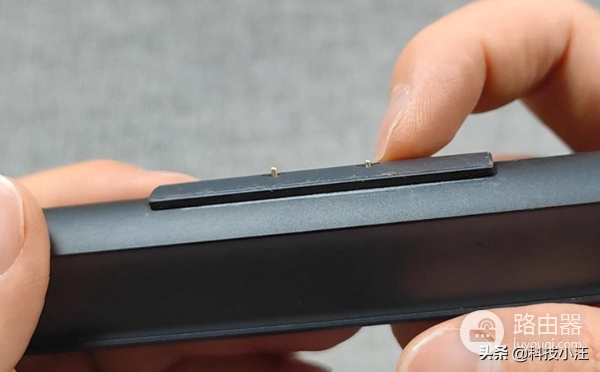 自己动手修复米家显示器挂灯接触不良(米家显示器挂灯维修)