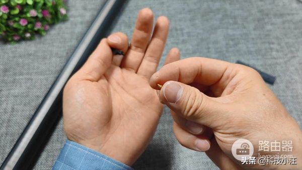 自己动手修复米家显示器挂灯接触不良(米家显示器挂灯维修)