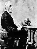 为什么电脑键盘上的字母不按顺序排列(为什么电脑键盘的字母不是按顺序的)