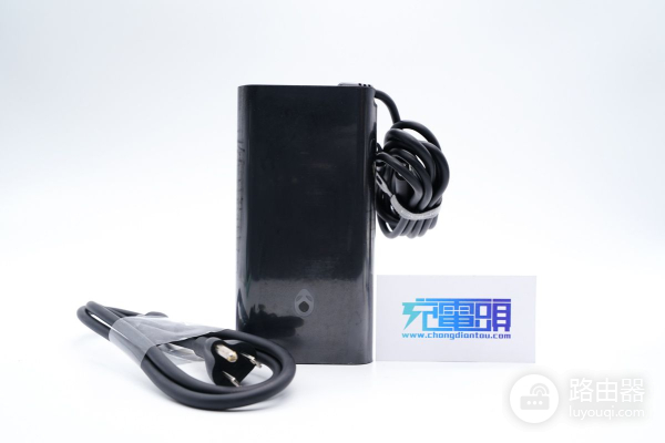 外星人笔记本电脑标配240W电源拆解(外星人笔记本拆解图)