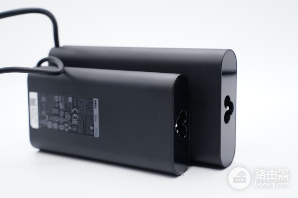 外星人笔记本电脑标配240W电源拆解(外星人笔记本拆解图)