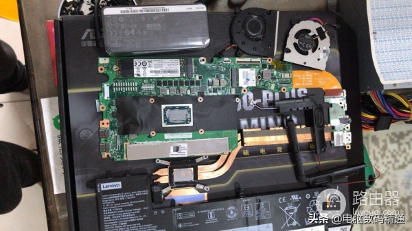 电脑坏了竟选择在网店维修(电脑店修坏电脑)