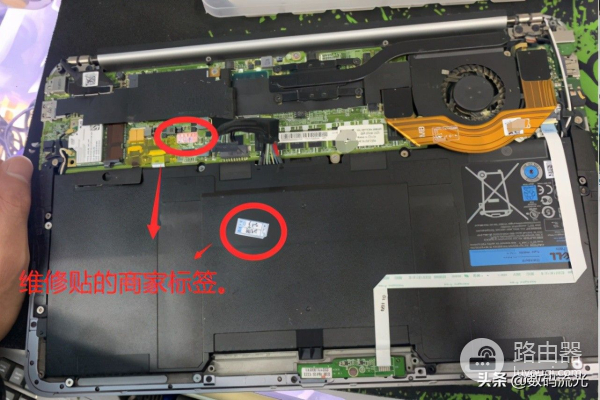 电脑用着就花屏了(电脑用着就花屏了怎么解决)