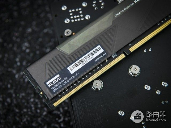 长时间不关机对电脑损害大么(电脑时间长不关机有什么危害)