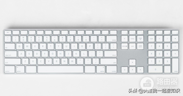 如何清洗键盘(如何清洁电脑键盘)