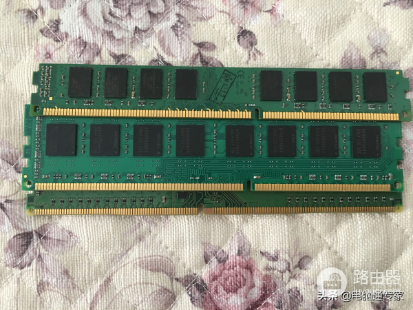 应如何鉴别电脑内存条真假(如何辨别电脑真假)