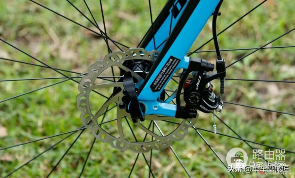 公路碟刹盘片的正确安装教程(碟刹盘怎么安装)