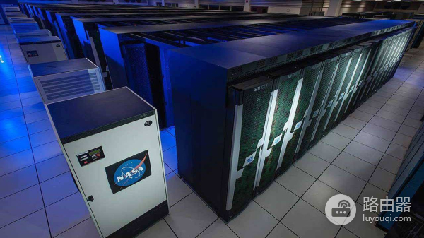 舰用电脑和普通个人电脑有多大的区别？