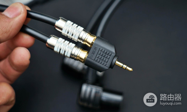 就想要不加渲染的原汁原味,惠威X4多媒体监听音箱使用体验