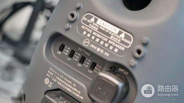 就想要不加渲染的原汁原味,惠威X4多媒体监听音箱使用体验