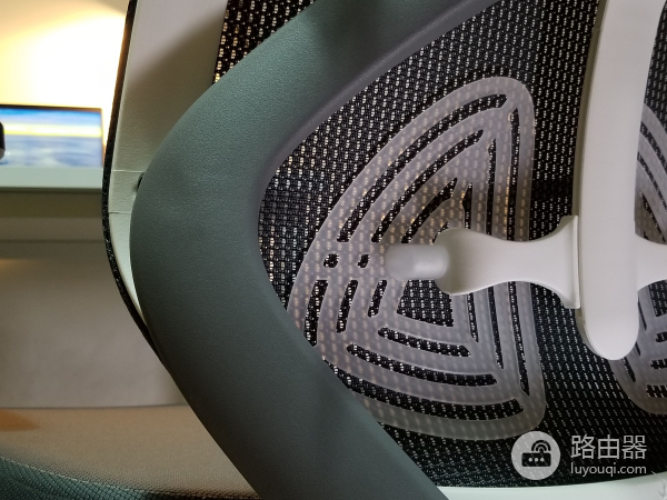 黑白调电脑椅(电脑椅如何调节)