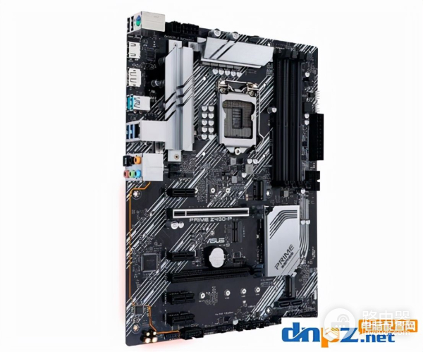 4pin电源插8pin主板可以吗(8pin的主板能接4pin么)