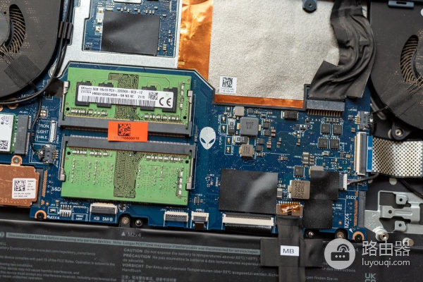 如何清理维护你的笔记本电脑(自己怎么清理笔记本电脑)