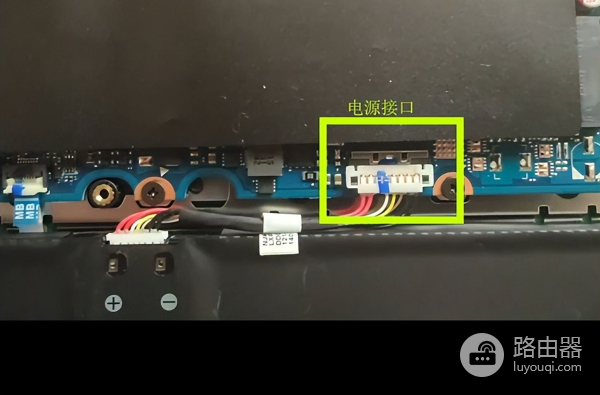 给自己的笔记本电脑硬盘来个大提速吧(笔记本加硬盘能提高速度?)