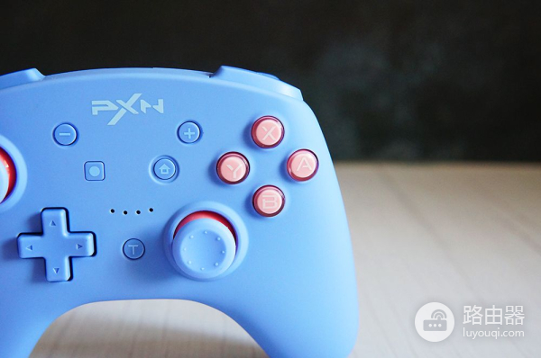 电脑和Switch通吃:莱仕达PXN-9607X游戏手柄体验